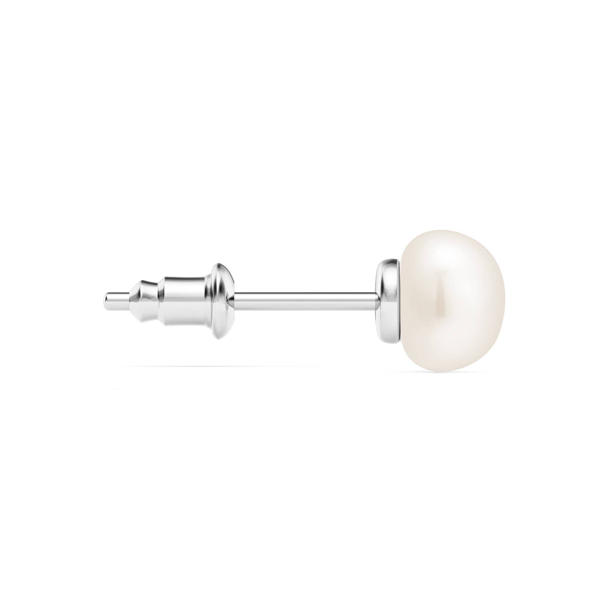Timeless pearl stud earrings designed for understated elegance, perfect for both everyday wear and special occasions. Featuring luminous faux pearls set in 18K gold-plated stainless steel. Hypoallergenic, water- and tarnish-resistant—a graceful staple you'll reach for time and again.